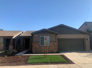 4160 Purvis Ave, Clovis, CA 93619