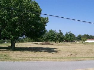 126 Harvest Farm Lake Rd, Mc Minnville, TN 37110