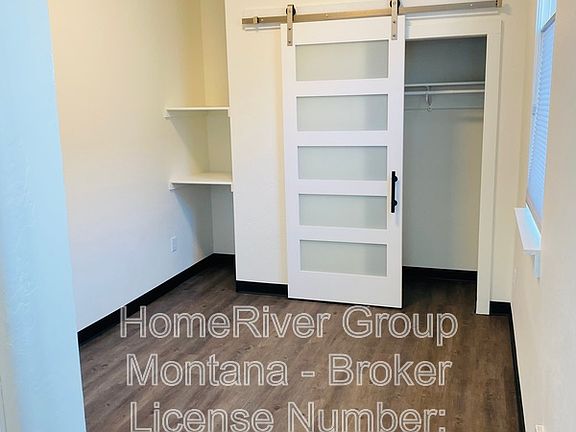 4th image of 320 Clay St #207