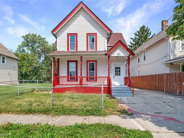 2612 Daisy Ave, Cleveland, OH 44109