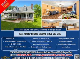 3885 Laurel Falls Dr, Snellville, GA