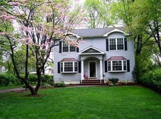 1609 Pine Grove Ave, Westfield, NJ 07090