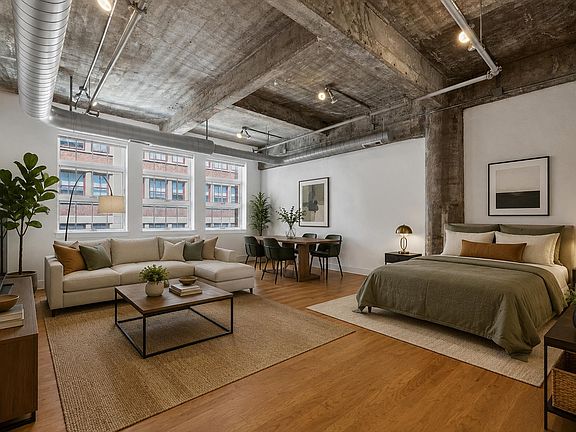 2nd image of 140 Bay St APT 5E