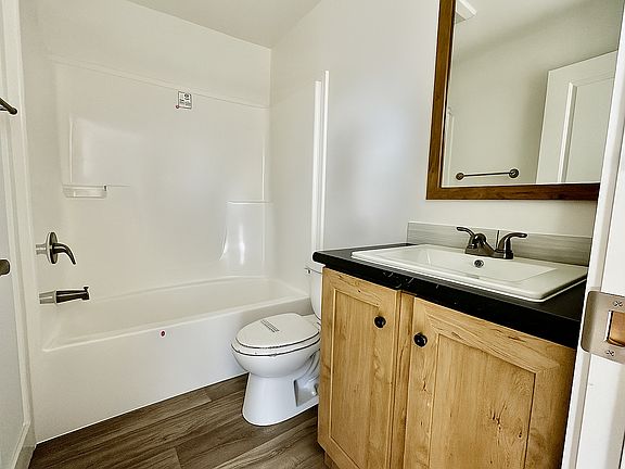 Bathroom1