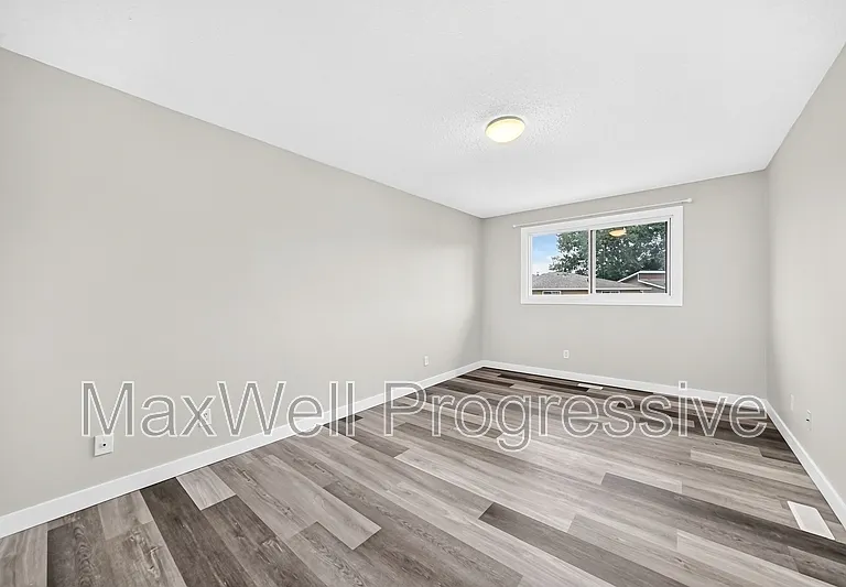 10650 158th Ave NW — Photo 20