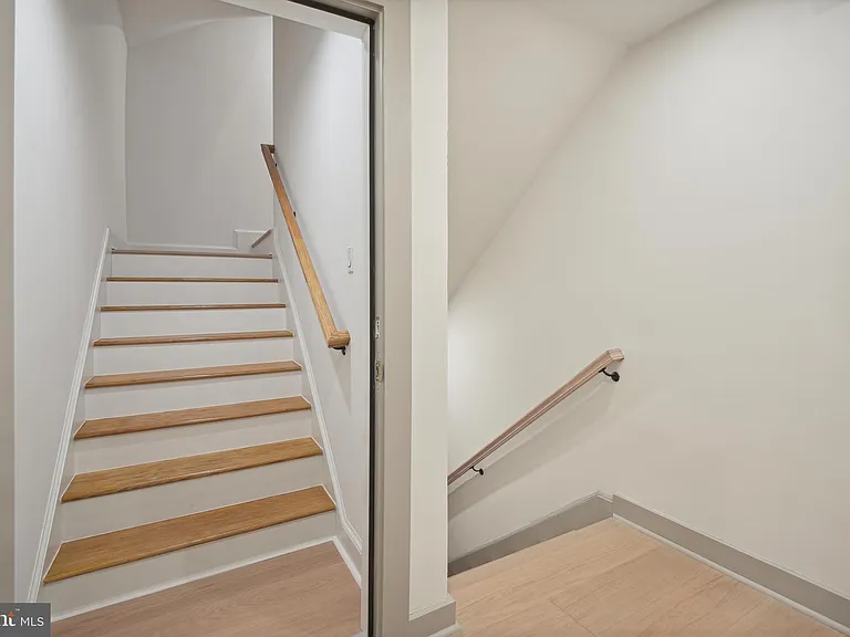 1329 Connecticut Ave NW #201 — Photo 4
