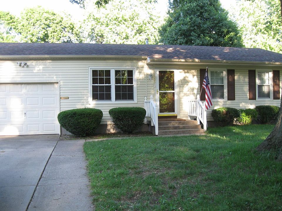 1st image of 1305 N Indian Ln