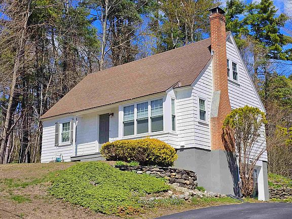 2nd image of 66 Lookout Hill Road