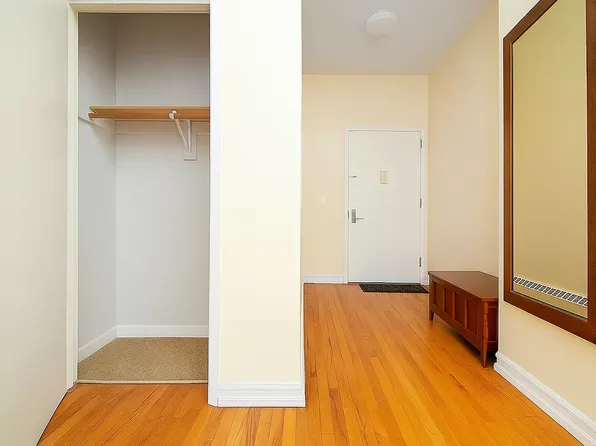 157 Broome Street image 5 of 9