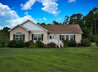 3972 Pampa Rd, Gloucester, VA 23061