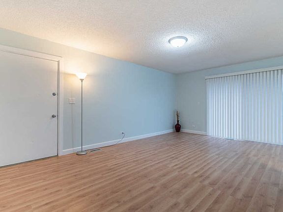 4th image of 5688 Tiburon Ct