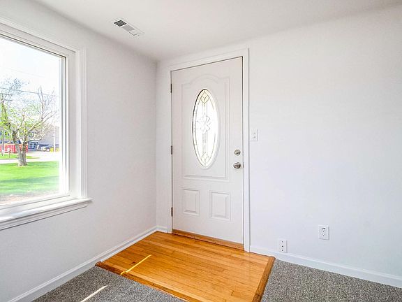 4th image of 848 Degurse Ave