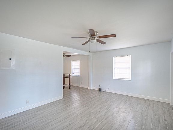 4th image of 1509 NE 1st Avenue