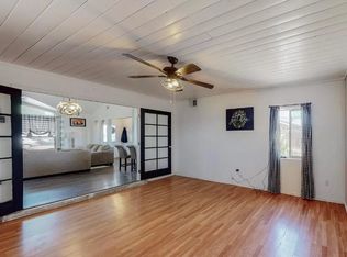 421 7th Ave NE, Rio Rancho, NM 87124