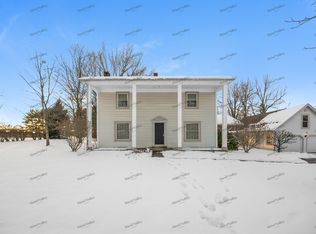 17984 Chillicothe Rd, Chagrin Falls, OH 44023