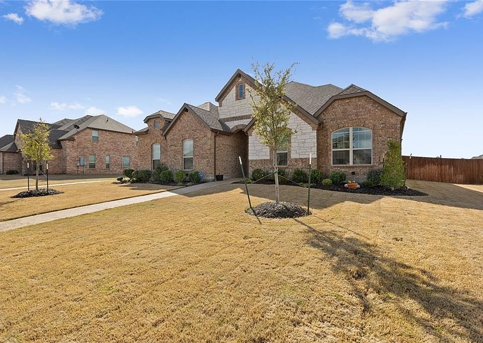 1st image of 1087 Waverly Dr