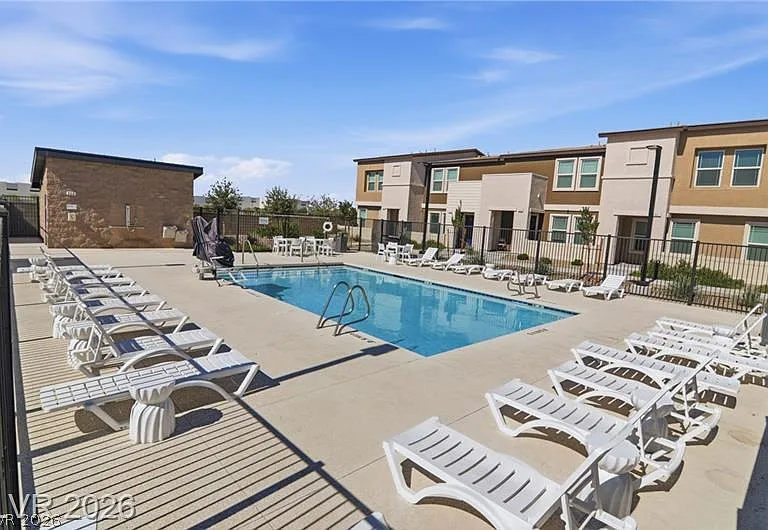 1905 Omaggio Vista St — Photo 15