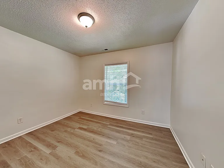 1302 River Rock Dr — Photo 19
