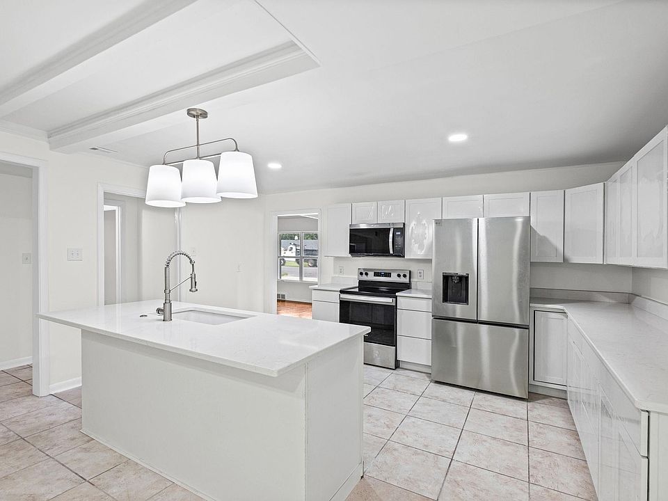 1st image of 4347 Rhodes Ave