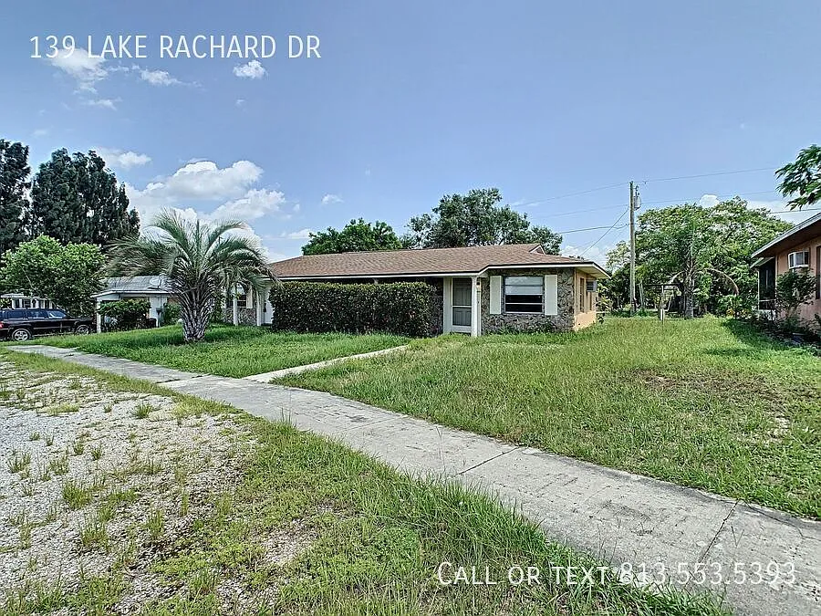 2-Bedroom Duplex in Prime Location with Resident Perks! — Photo 4