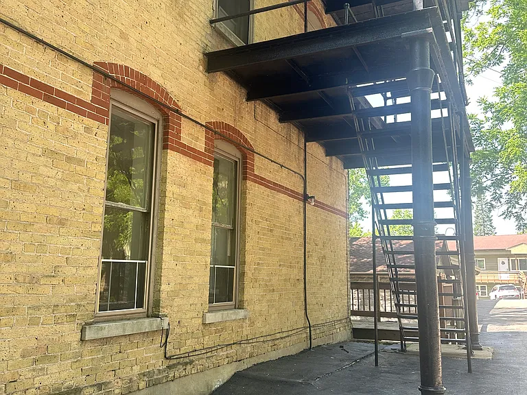 731 Linden Ave #3 — Photo 6