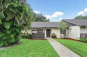3 bed, 2.0 bath, 1187 sqft, $2,890 — Photo 1