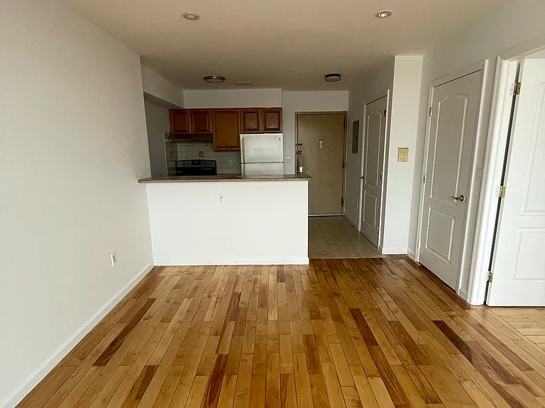 4212 108th St #4B — Photo 27