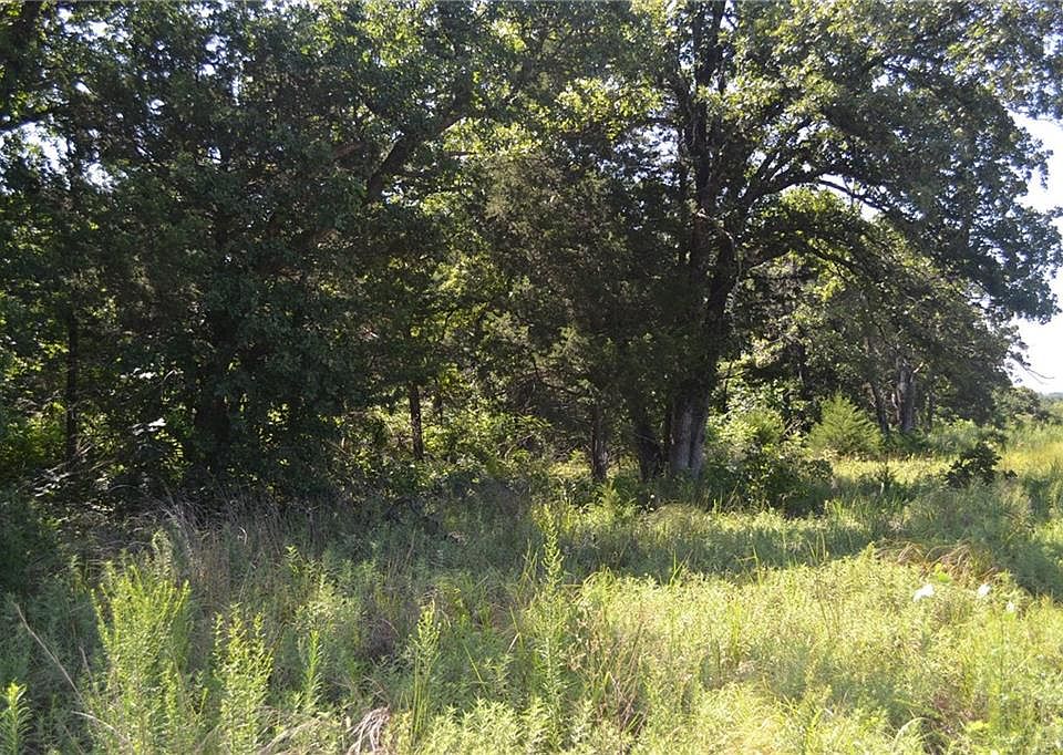 2nd image of Quail Run Dr
