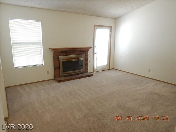 3rd image of 1942 Dunnam St #0