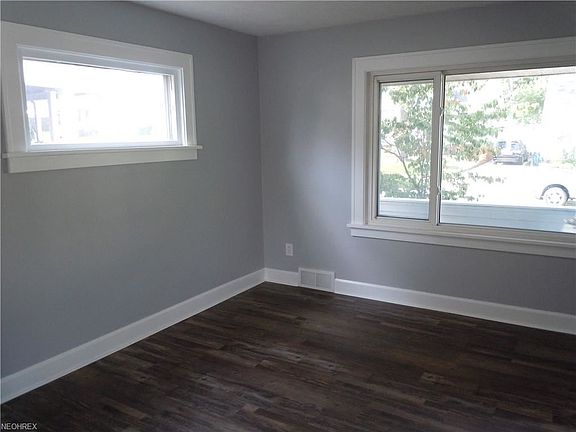 4th image of 4325 Tuxedo Ave