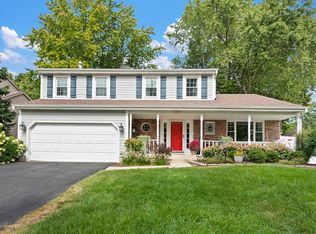 577 Plank Rd, Naperville, IL 60563