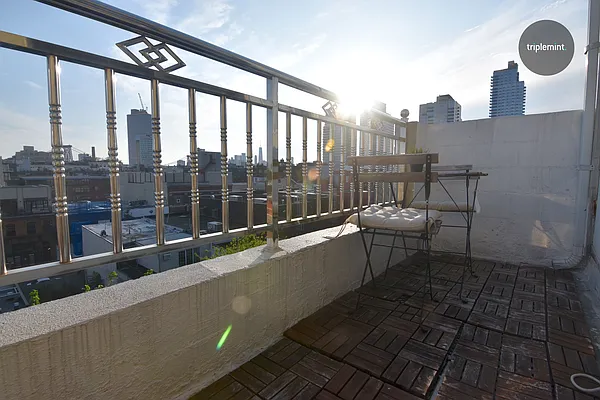 Rented by Triplemint | media 7