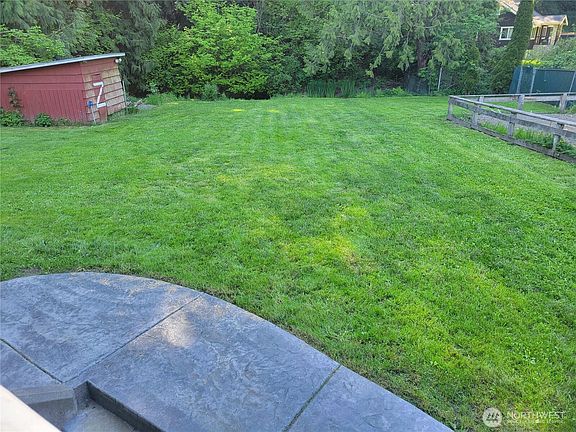 5th image of 18661 Renton-Maple Valley Road