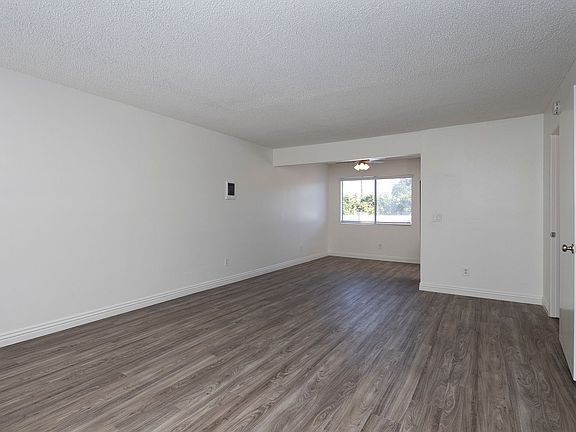 2nd image of 1091 Calla Ave APT B