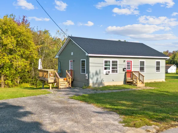 23 Savage Street, Fairfield, ME 04937