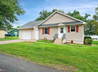 1 Ferry Point Ln, Earleville, MD 21919