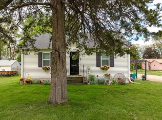 1859 Independence Ave, Waterloo, IA 50707