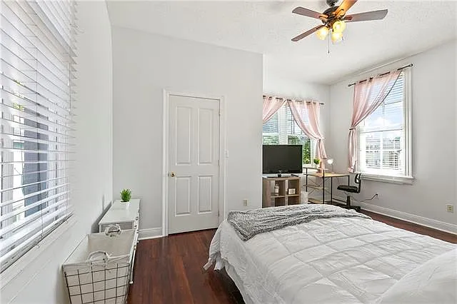 2231 S Carrollton Ave #D — Photo 5