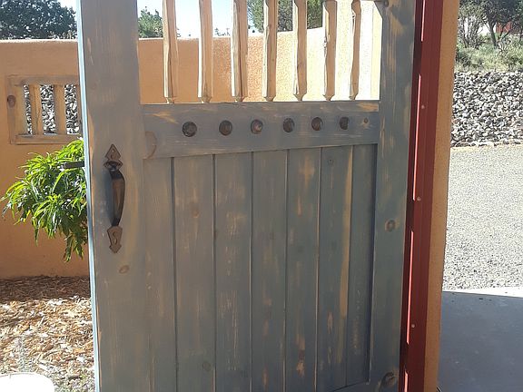 Custom gate welcomes you in