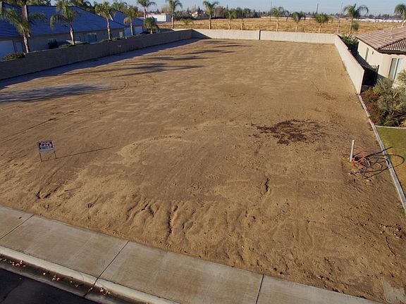 4th image of 7061 Fountain Valley Dr
