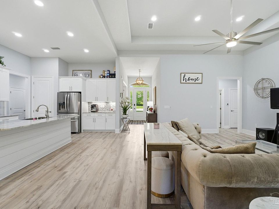 1st image of 7703 Freesia Cir