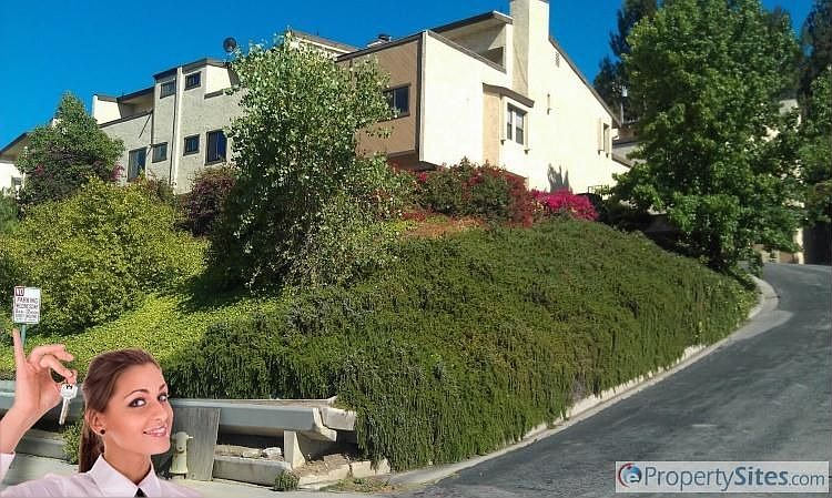 1st image of 898 W Mabel Ave