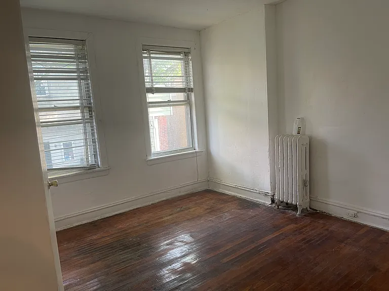 5842 Norfolk St — Photo 4