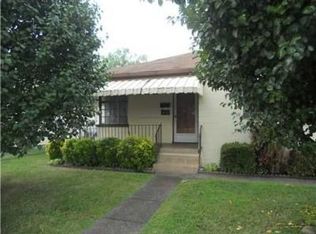 415 24th St, Dunbar, WV 25064