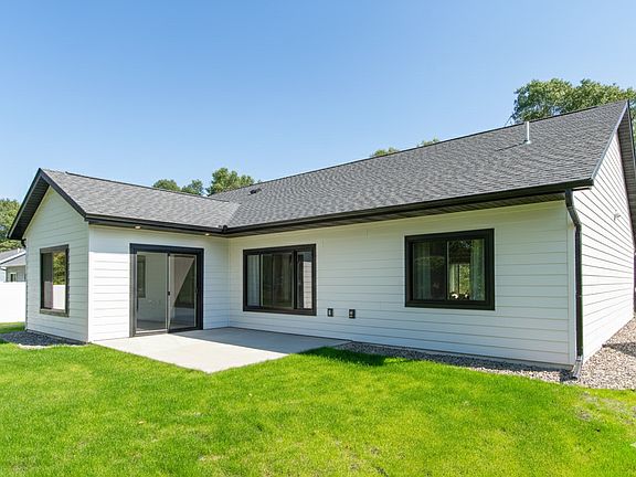 3rd image of 11553 Forestview Dr