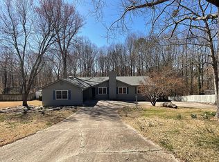 2881 Cascade Dr, Gainesville, GA 30504