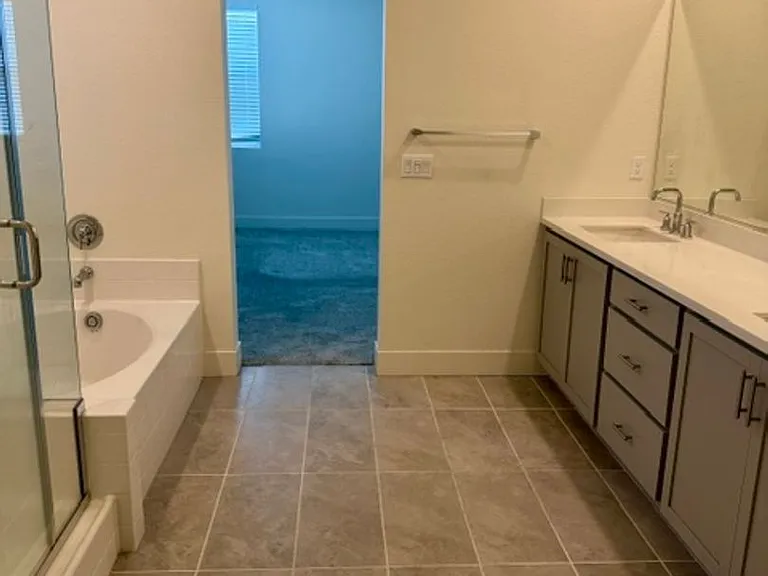 1825 Gordon Hammond Pl — Photo 10