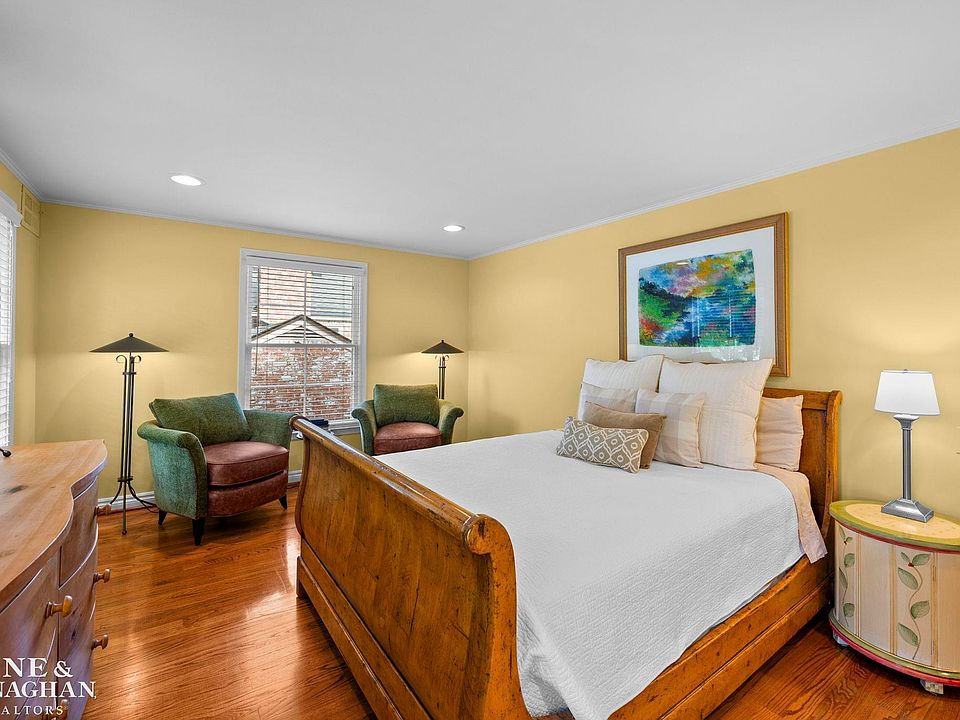 332 Kercheval Ave, photo 30