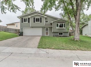 13812 Jennifer Rd, Omaha, NE 68138