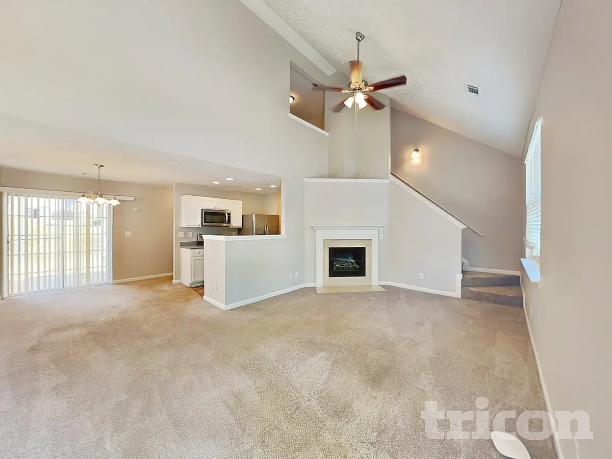 Building Photo - 175 Meadowridge Dr